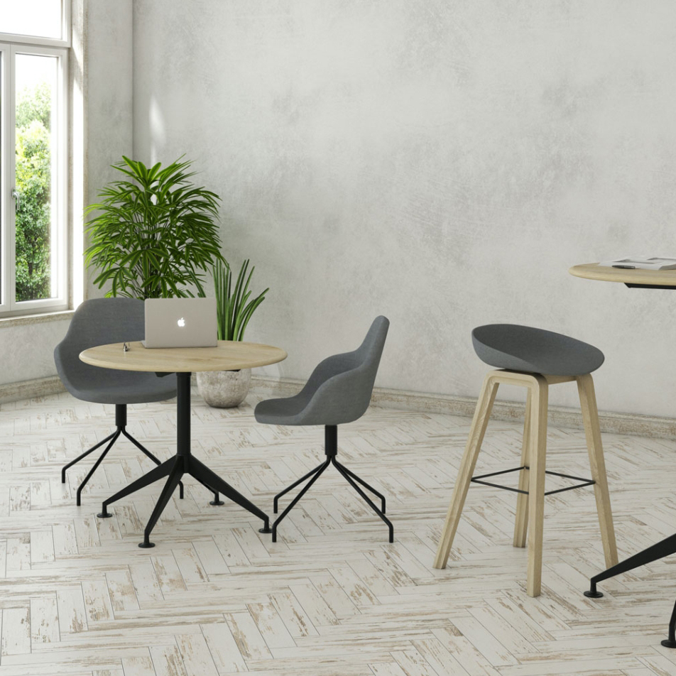 Marco Breakout Table 04